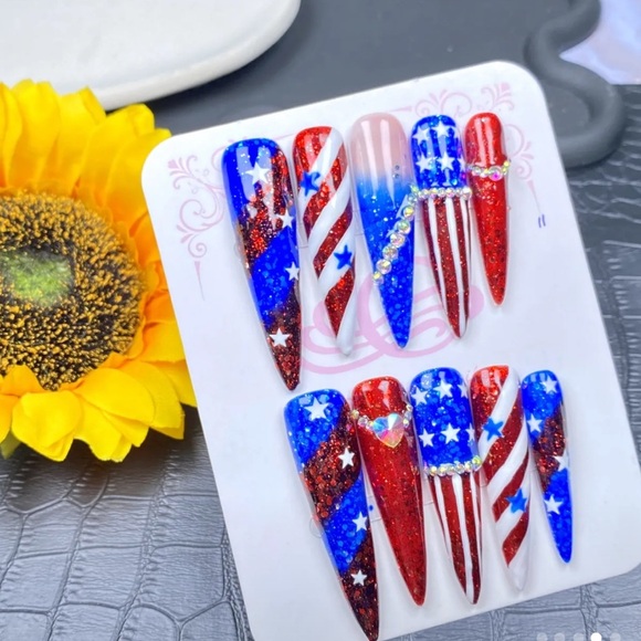 Handmade Independence Day Nail Art Set 10 Pcs of High-Quality Press Ons